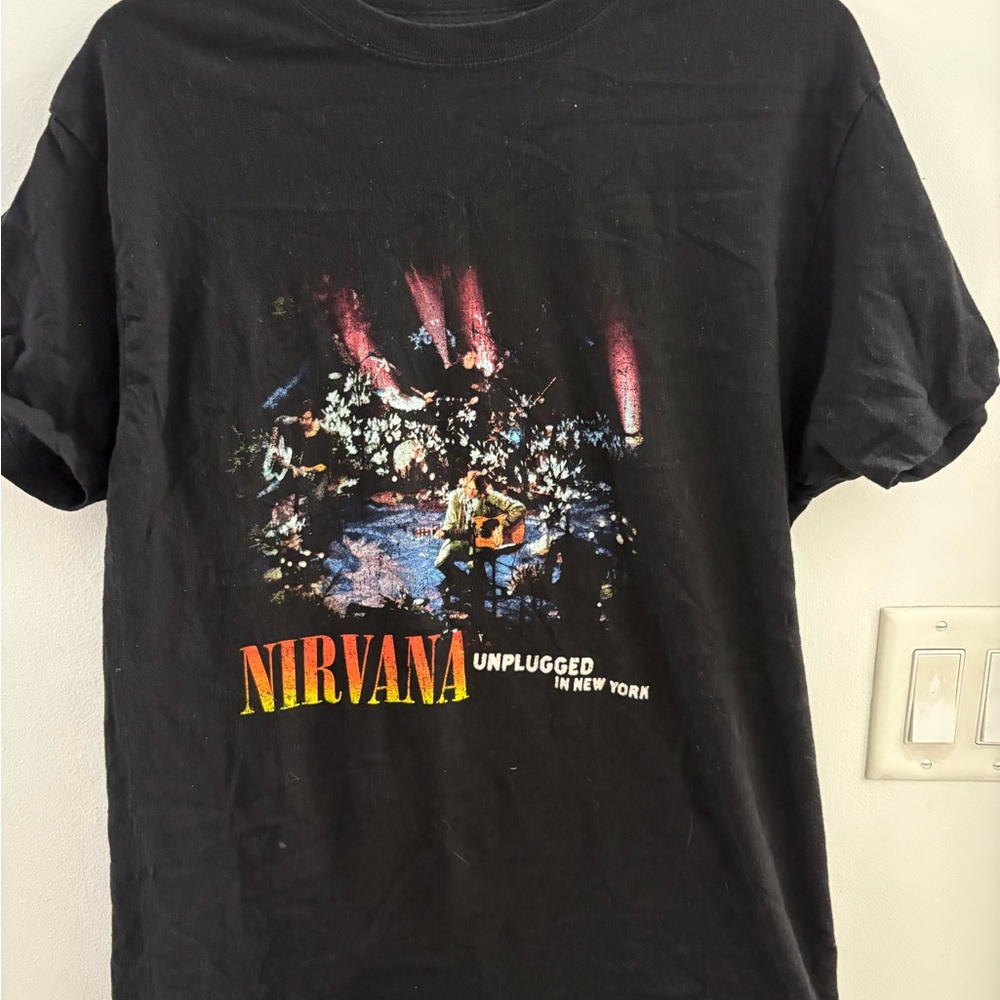 NIRVANA Black Unplugged Graphic Tee